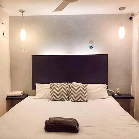 Casa Sol Y Luna Luxury Валядолид Екстериор снимка